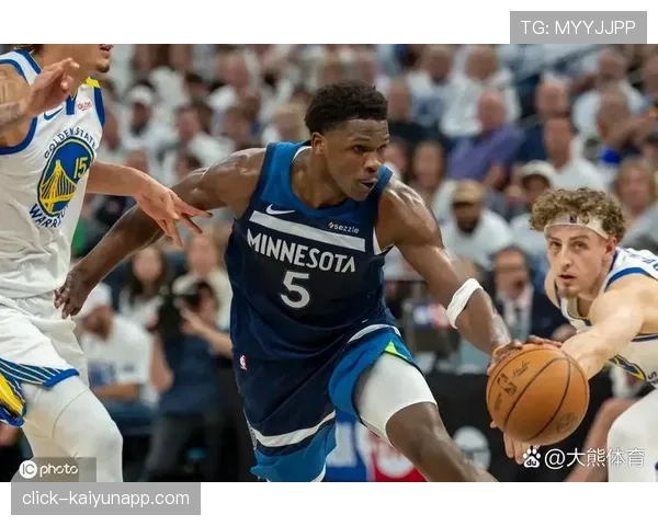 爱德华兹持续爆发成森林狼核心 数据趋势证明星级表现